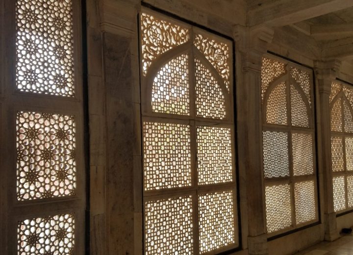 Agra & Fatehpur Sikri Tour from Delhi by Car (2D/1N)