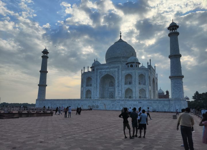 Same Day Agra Tour from Delhi by Car (Standard)