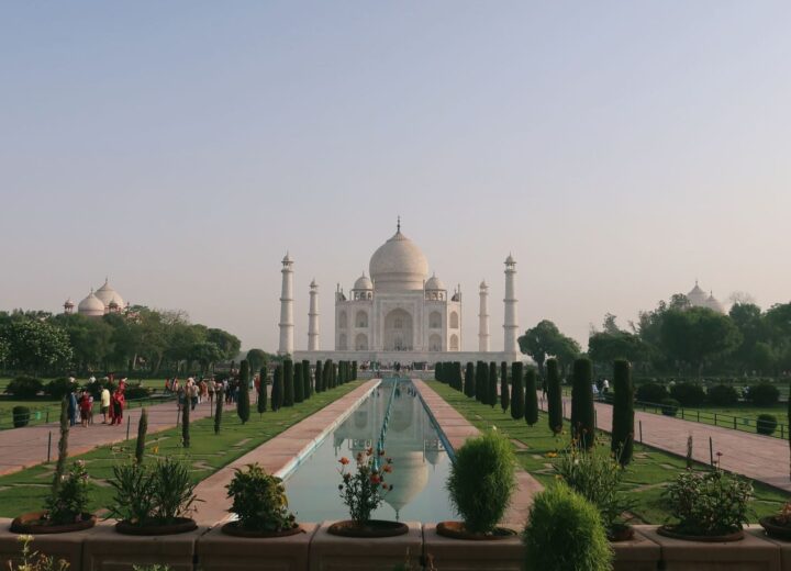 Heritage & Culinary Tour of Agra from Delhi by Car (2D/1N)